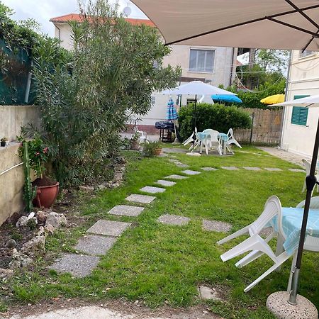 Le Tre Isolette A 200M Dal Mare Marina Di Pisa Exterior foto